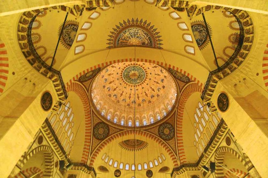 Suleimani Mosque Ceiling